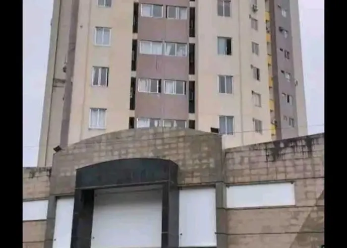 Apartamento Compartilhado Comigo Mais 2 Felinos