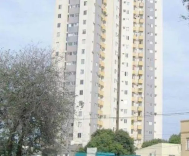 Apartamento Compartilhado Comigo Mais 2 Felinos